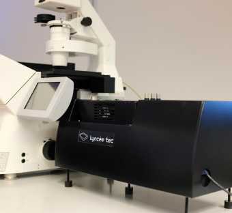 Digital Holographic Camera module attached to a fluorescence microscope